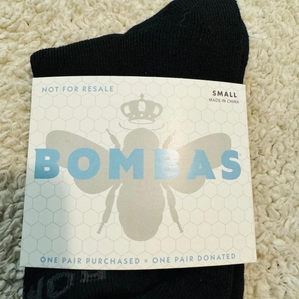Bombas Crew socks size small black honeycomb arch support stay up antimicrobial